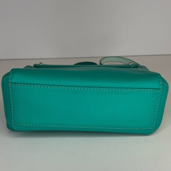 Kate Spade New York Sanders Place Ava Leather Crossbody Bag - Picture 4 of 8